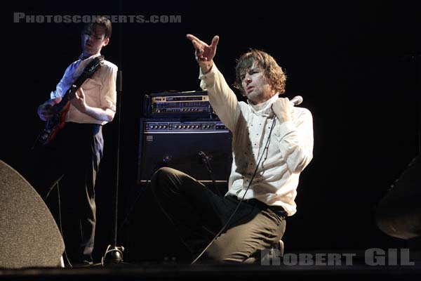 AND ALSO THE TREES - 2008-09-21 - PARIS - L'Alhambra - Simon Huw Jones - Justin Jones